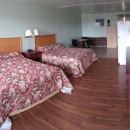 Chimo Motel Cochrane Eksteriør bilde