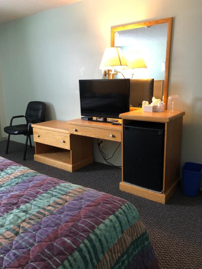 Chimo Motel Cochrane Eksteriør bilde