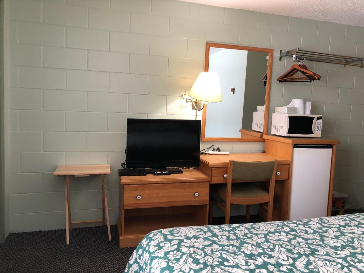 Chimo Motel Cochrane Eksteriør bilde