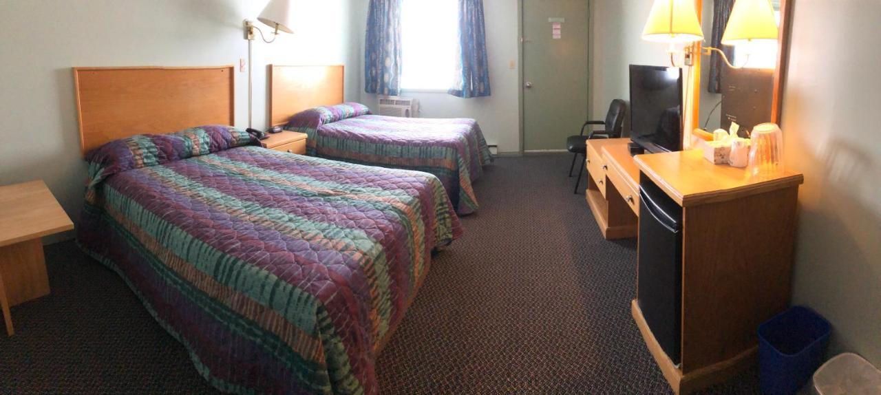 Chimo Motel Cochrane Eksteriør bilde