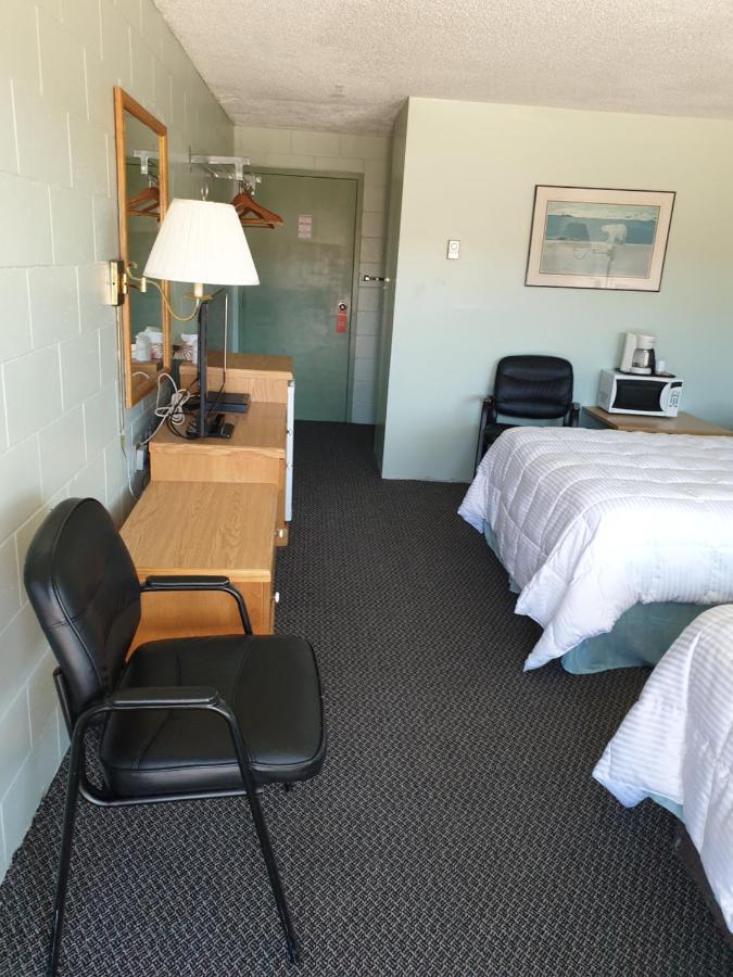 Chimo Motel Cochrane Eksteriør bilde